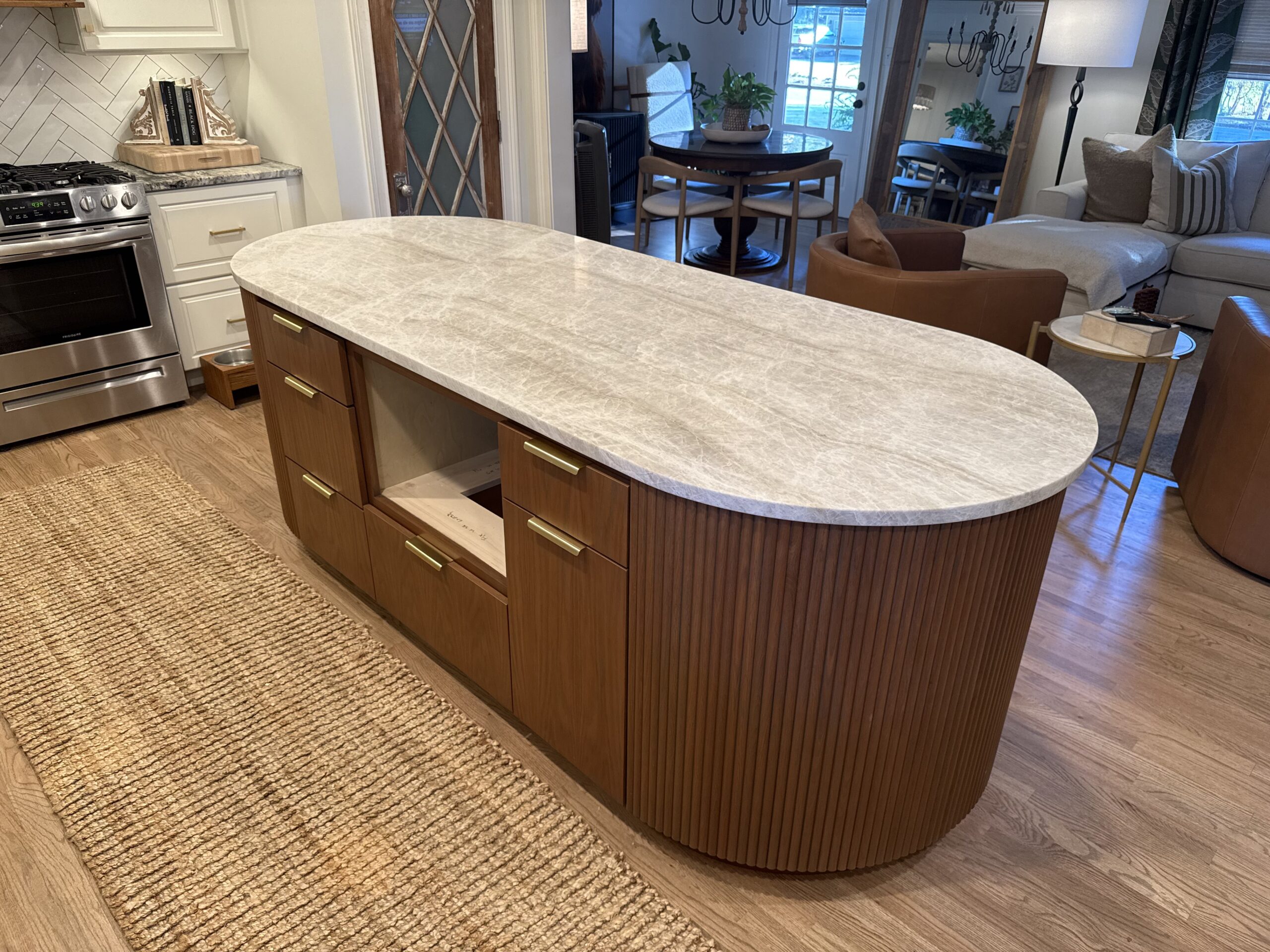 IMG_0450 (1) Wooden cabinets by DRW Cabinets